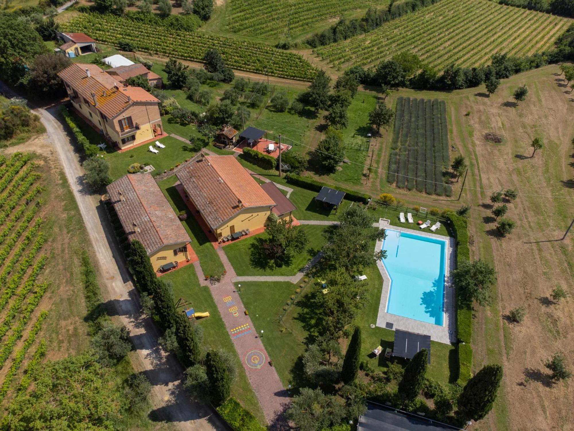 Вілла Agriturismo Metina Acquaviva  Екстер'єр фото